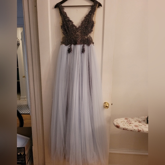 Formal Bridesmaid Prom Dress - Picture 2 of 6